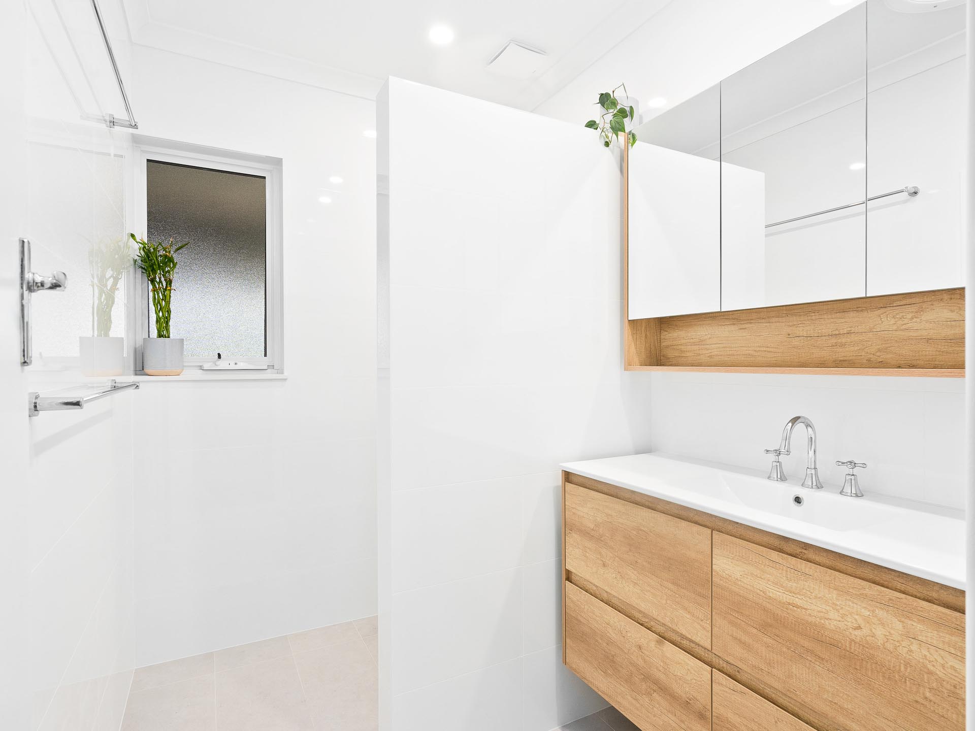 Bathroom & Laundry Renovation Northern Suburbs Perway